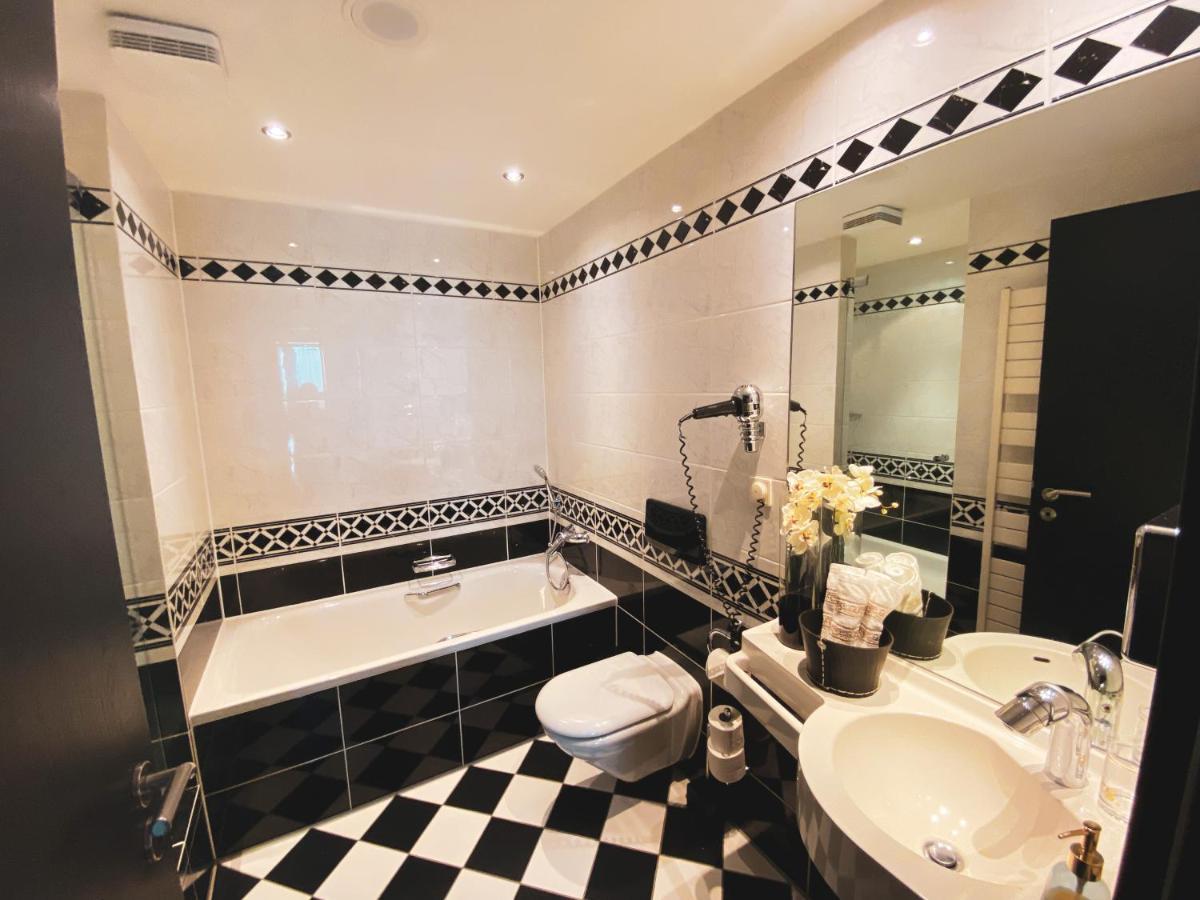 Augenblick Goodnight Hotel Kleve  Ngoại thất bức ảnh